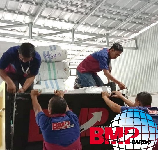 Daftar Barang yang Tidak Boleh Dikirim Antar Pulau Lewat Kapal Laut!