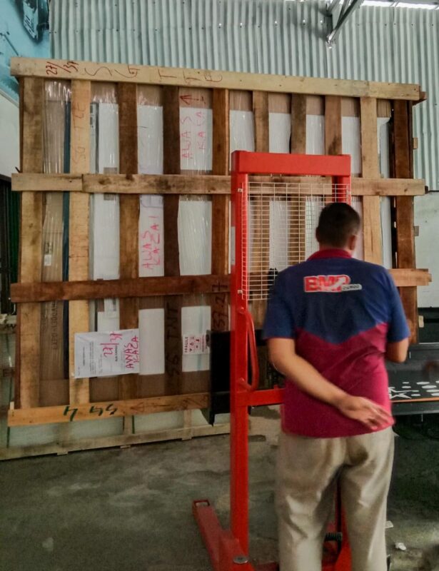 ekspedisi jakarta ke maluku